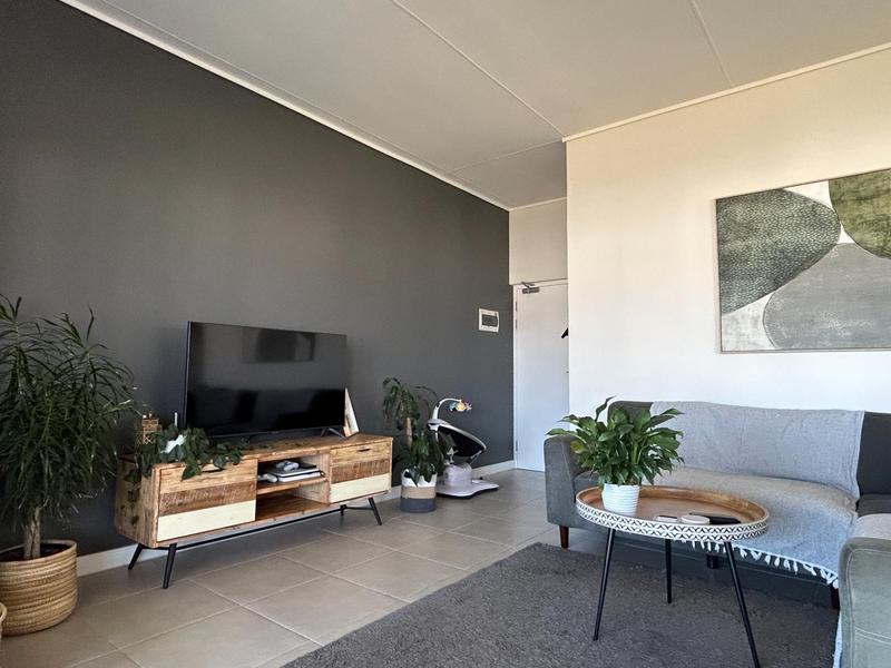 2 Bedroom Property for Sale in Sandown Western Cape